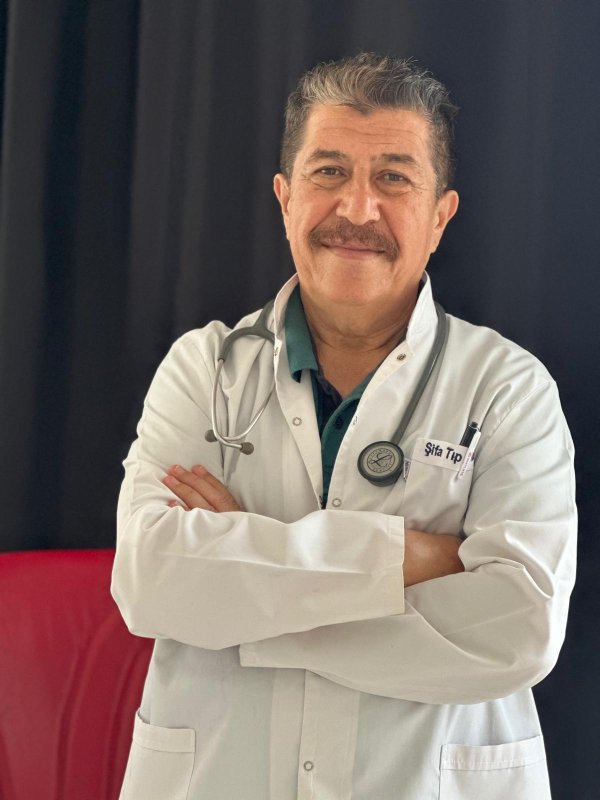 Dr. Durmuş Öztürk